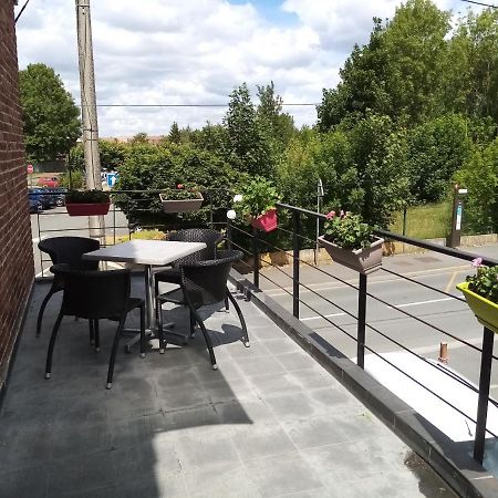 Duplex Agreable Et Spacieux 3 Chb Dont 1 Communicante Vendeville Luaran gambar