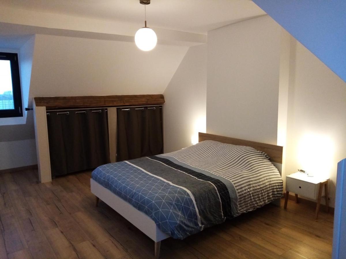 Duplex Agreable Et Spacieux 3 Chb Dont 1 Communicante Vendeville Luaran gambar