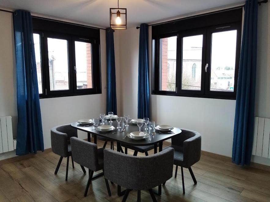 Duplex Agreable Et Spacieux 3 Chb Dont 1 Communicante Vendeville Luaran gambar